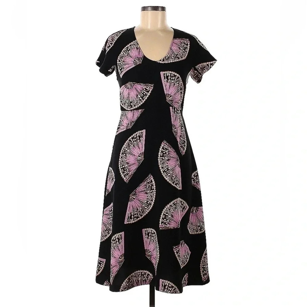 Ann Taylor | Black Pink Dancing Fan V Neck Fit And Flare Midi Dress Size 0 - Picture 2 of 6